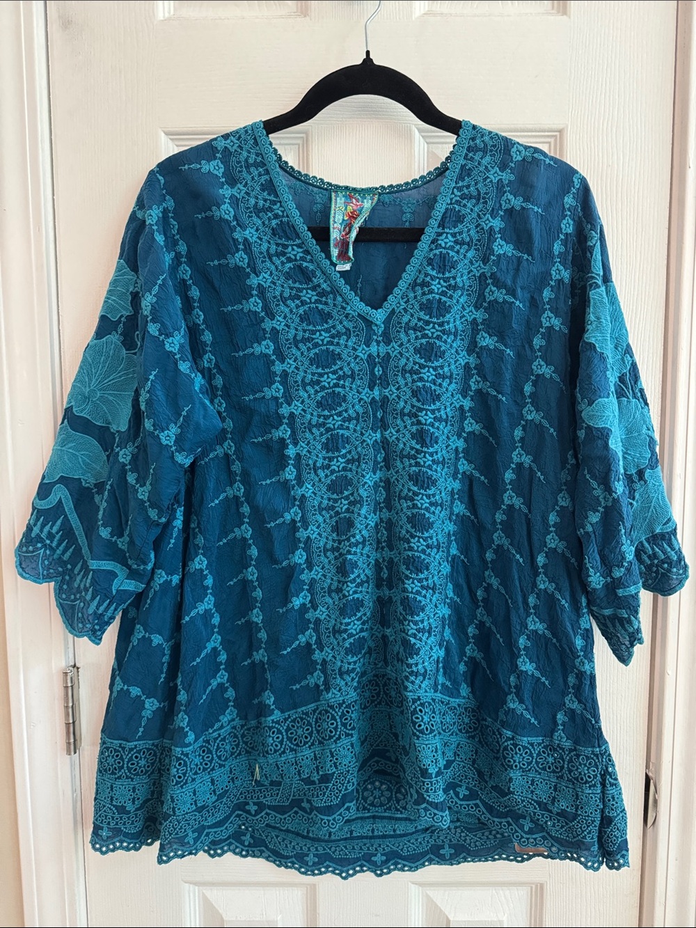 JOHNNY WAS Embroidered V Neck Boho Tunic Top Teal Size Small